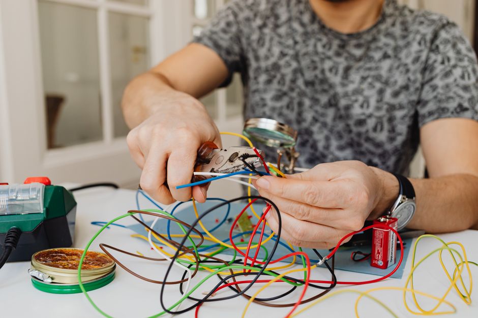 Electrician Marketing: The Definitive UK Guide
